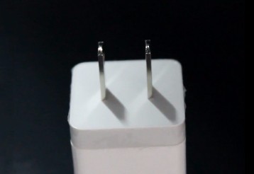 紫外打OPPO手機(jī)插頭